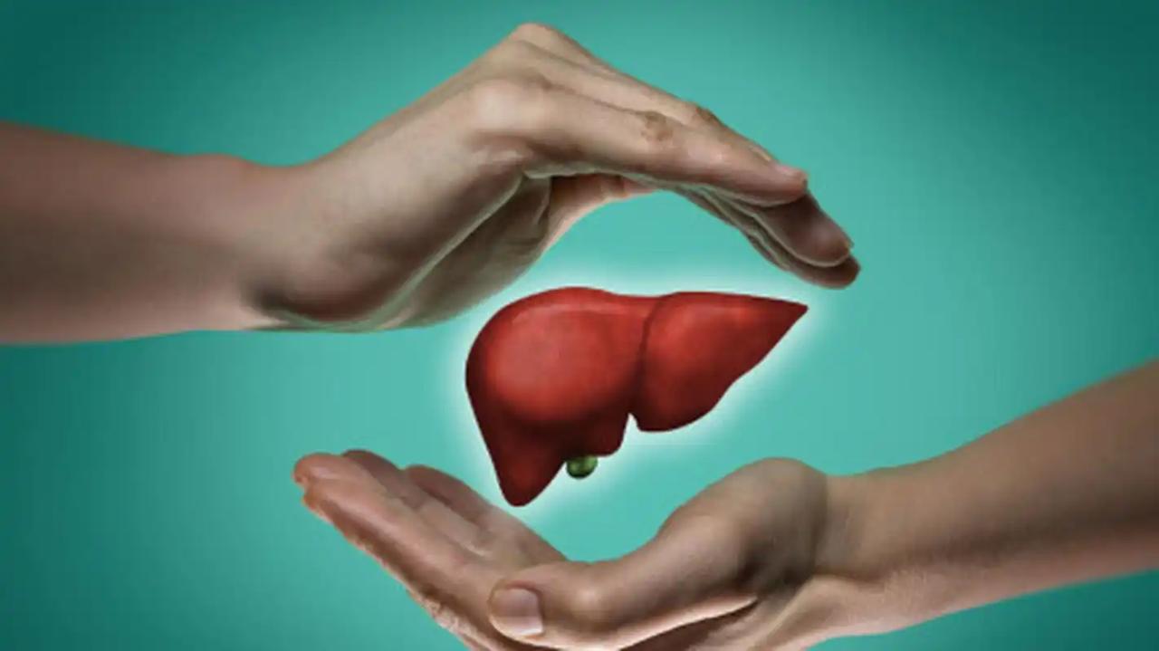 【肝癌一发现就是晚期？医生：肝损伤的人上厕所时，或有这3种异常】
您有没有想过，