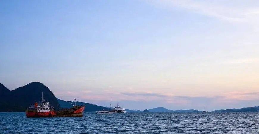 一偷渡船在马泰之间海域沉没一偷渡船在马泰之间海域沉没 来自@腾讯新闻