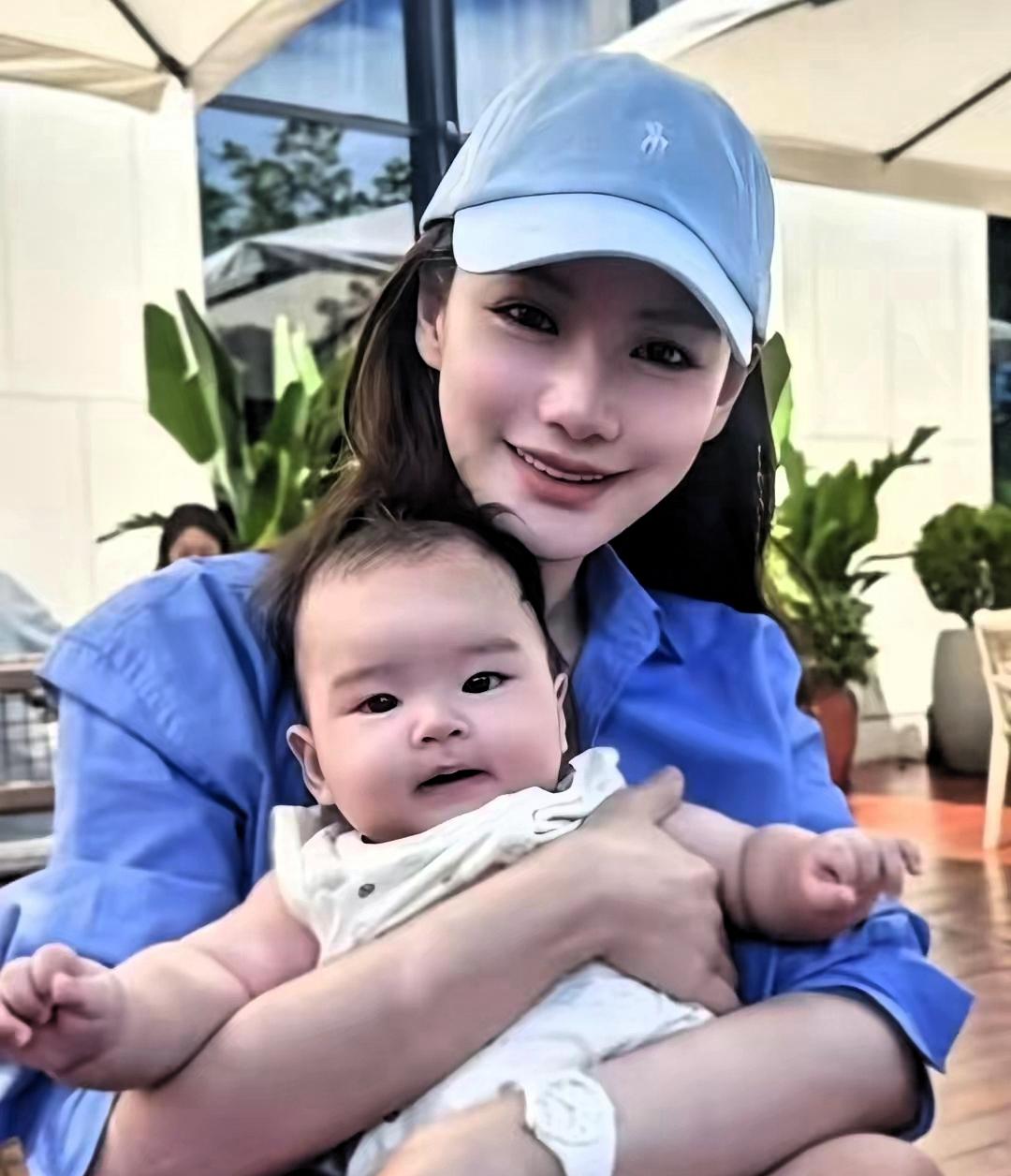 谁说豪门带娃只懂娇惯？马筱梅的育儿方式彻底刷新网友认知，温柔却有分寸的教育观，圈