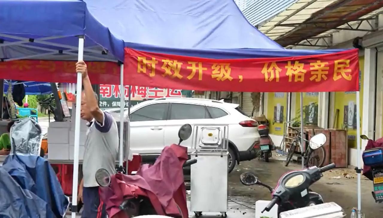 同样都有保鲜服务，为什么菜鸟速递能做到率先免收？面对媒体的询问，相关负责人给出了