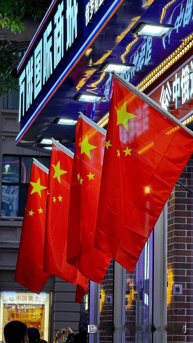 哈尔滨中央大街#网络文明我代言##我用图虫玩滤镜##料理滤镜#