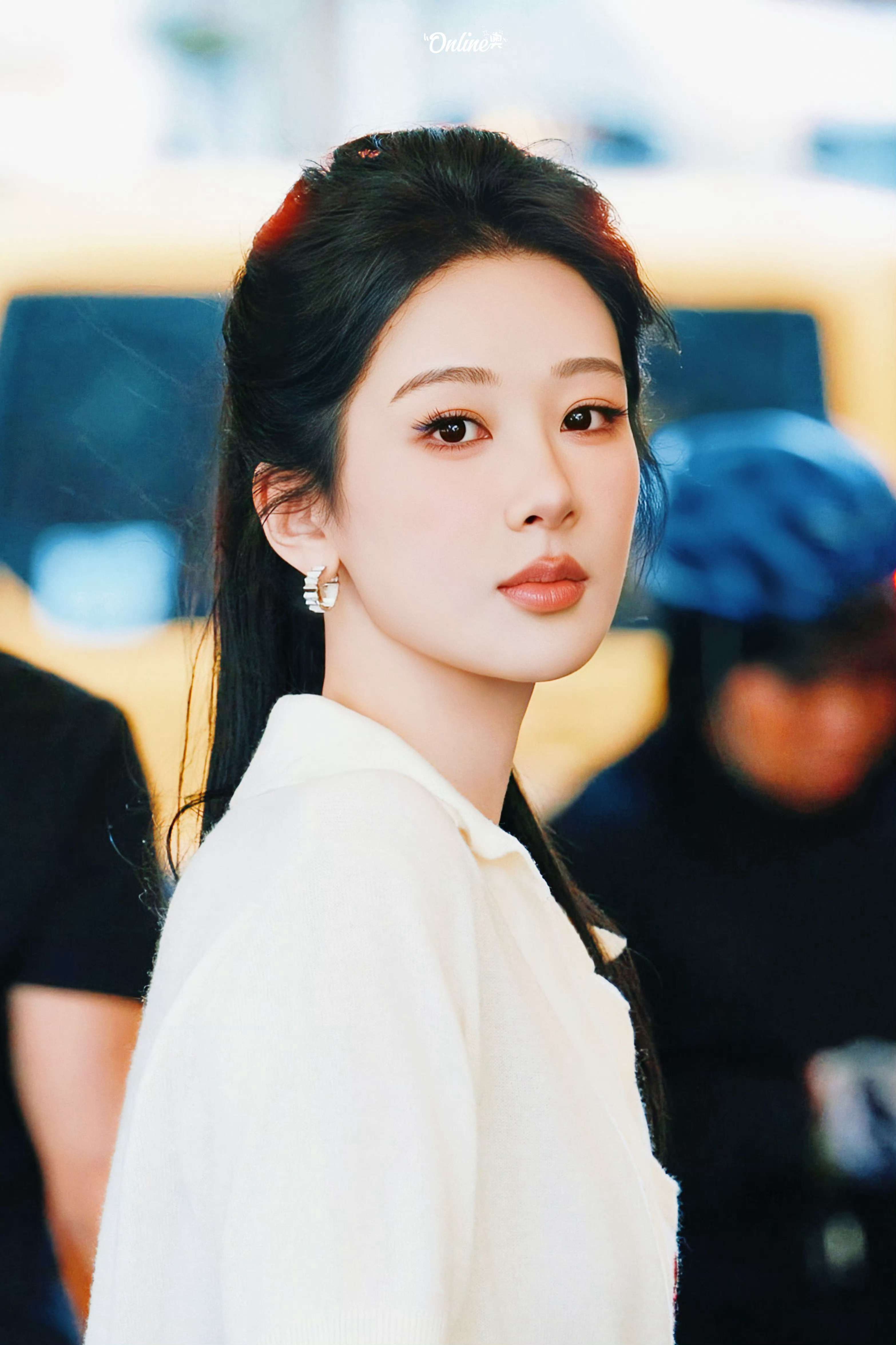 学姐 下课一起走吗杨紫董竹君 💜杨紫玉兰花开君再来 