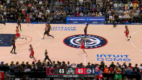 快船超级巨星哈登真是太不自量力了！在今天快船主场迎战火箭的比赛中，当时比赛进行到