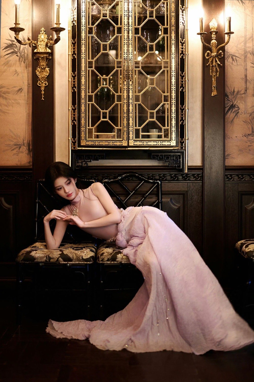 鞠婧祎全新高定首穿鞠婧祎美的太权威了，紫色超有韵味！ ​​​