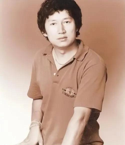李春平的巨额财富到底是来源于倒卖文物，还是继承美国富婆？

他是一个神秘而富有的