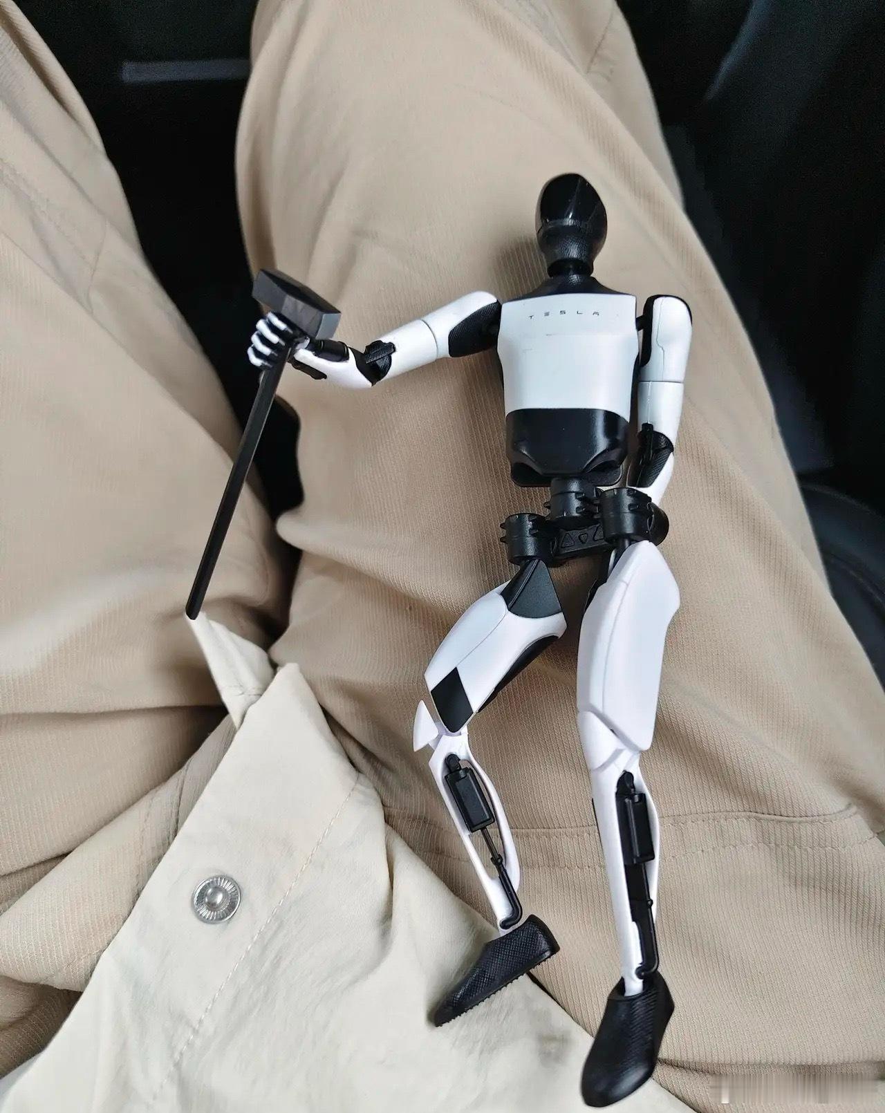 特斯拉Optimus V3机器人概念梳理！2026年1月16日，马斯克发布Opt