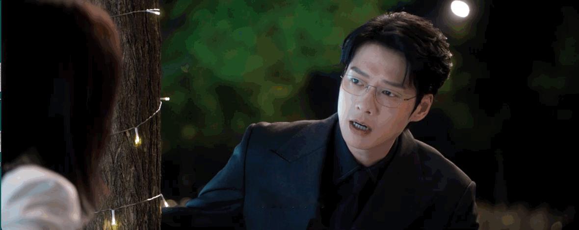 赵今麦魏大勋醉酒戏 谁能不被这段戏甜晕！叶信之平时高冷克制一本正经，喝醉后呆萌又