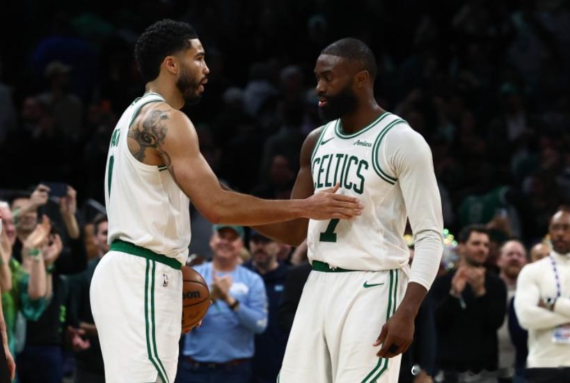 NBA常规赛，凯尔特人107-103险胜尼克斯，塔图姆赛后接受了媒体采访。记者：