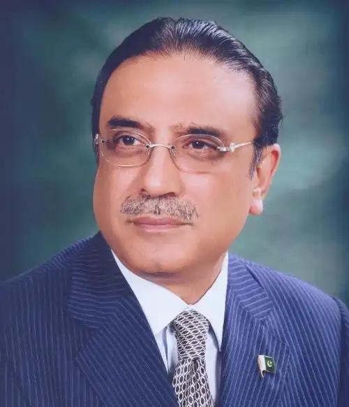 太勇了！巴基斯坦公开对美国亮剑！中东这把火，竟然烧到了南亚。
 
这次，巴基斯坦