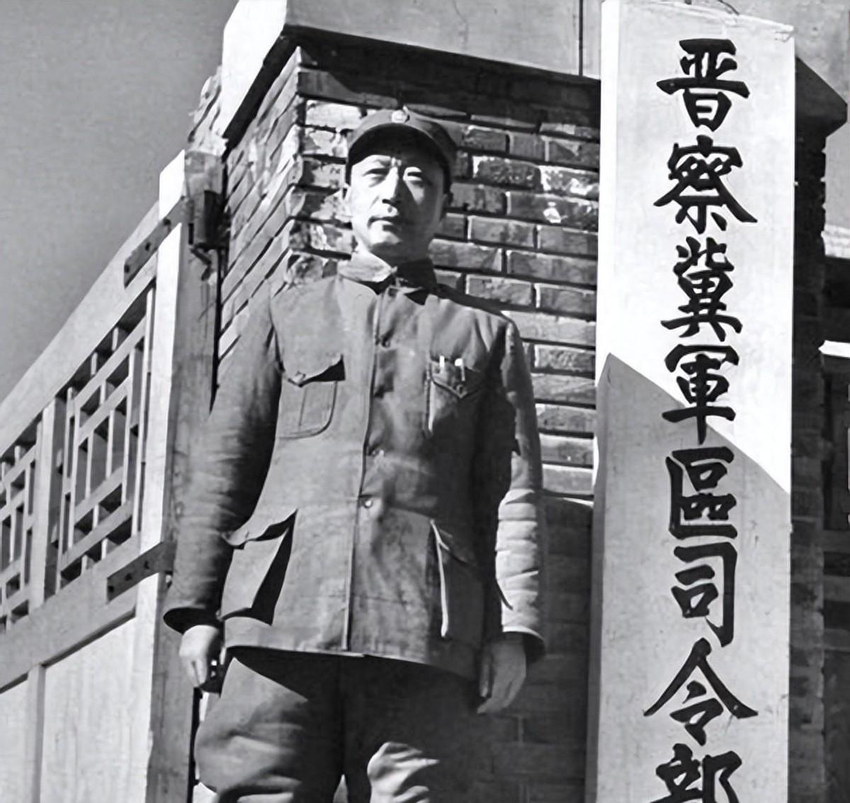 一位开国中将直言与聂荣臻产生矛盾，聂荣臻当场发怒：你等着，我找人收拾你！
193