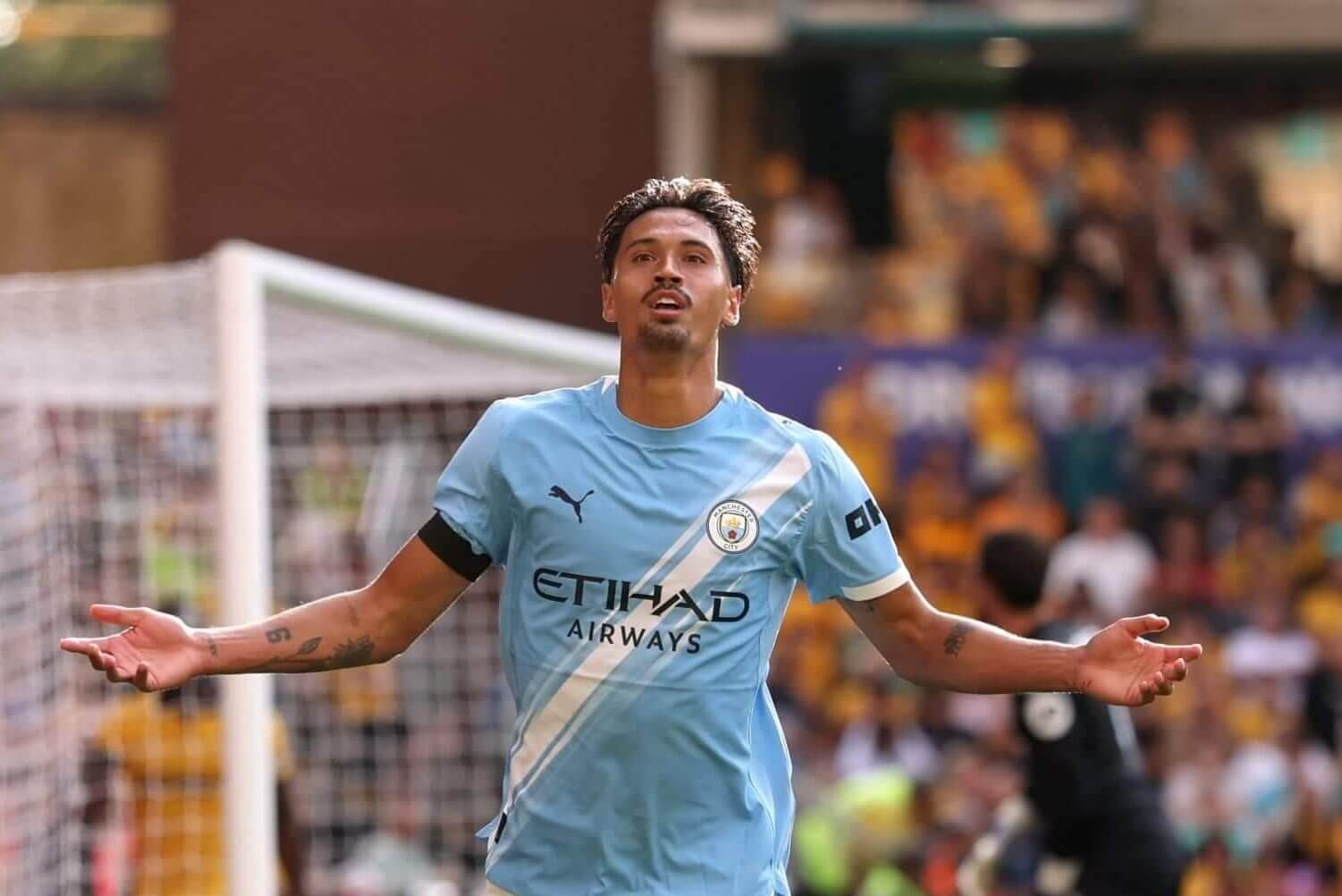 【曼城与卡迪西亚就赖因德斯转会达成协议】据《The Athletic》报道，曼城