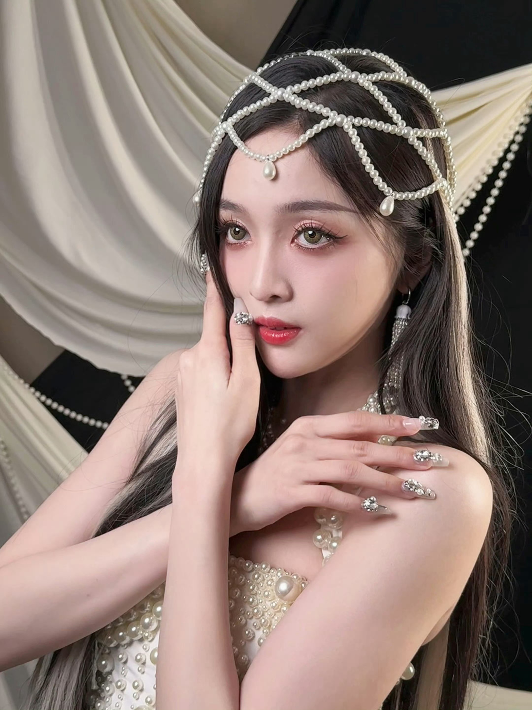 金色传说 吴宣仪好像真人手办 ​​​
