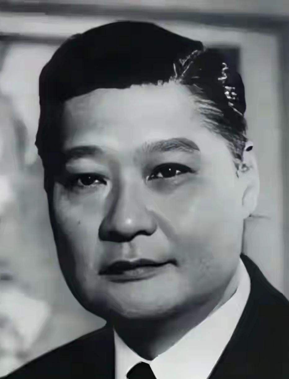 1977 年，教育家叶公超与堂妹发生不正当关系，两人的地下关系被妻子袁永熹发现后