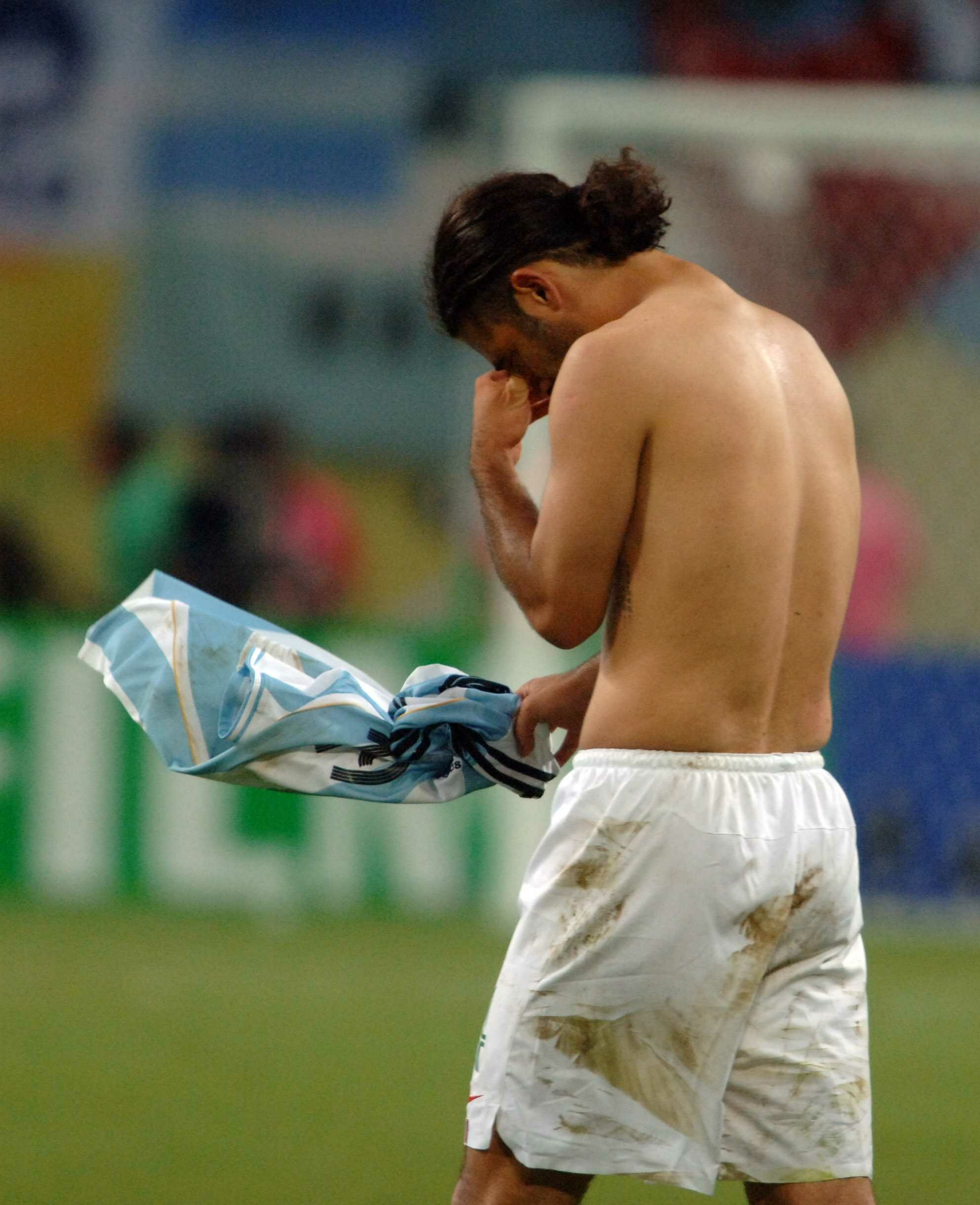 足球老照片 Who is he？ 