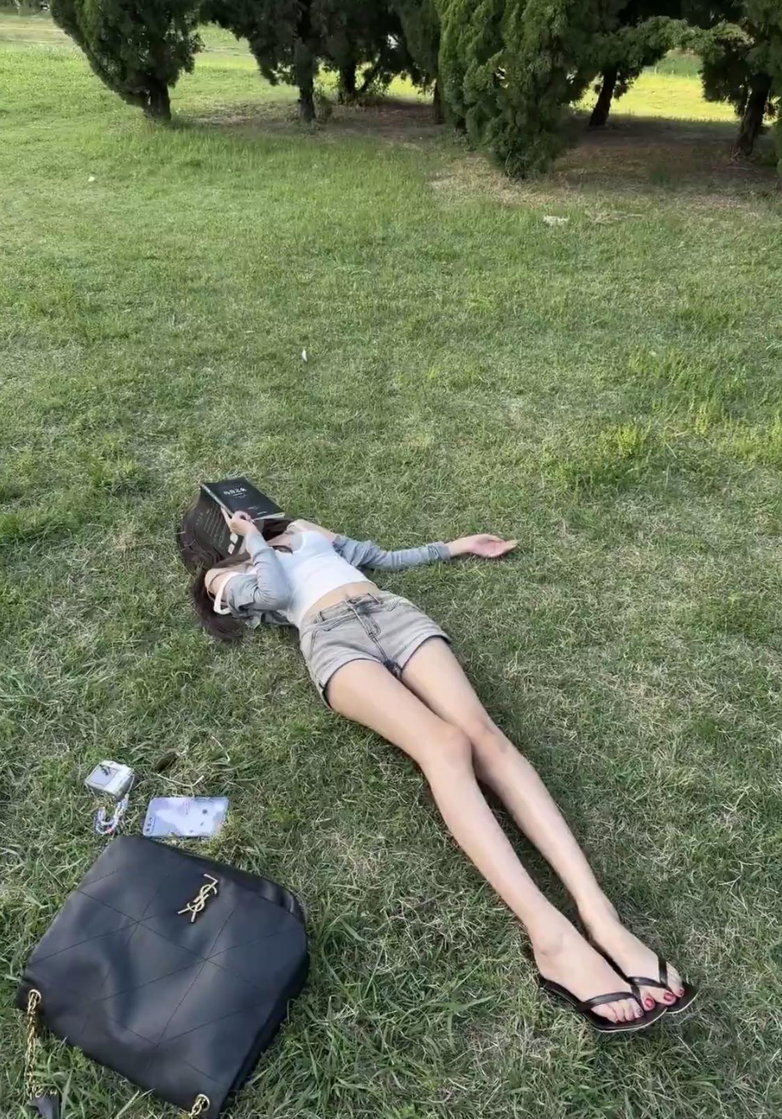各位大朋友，六一儿童节快乐呀！

想问下大家今天都放假了吗？

不管有没有假期，