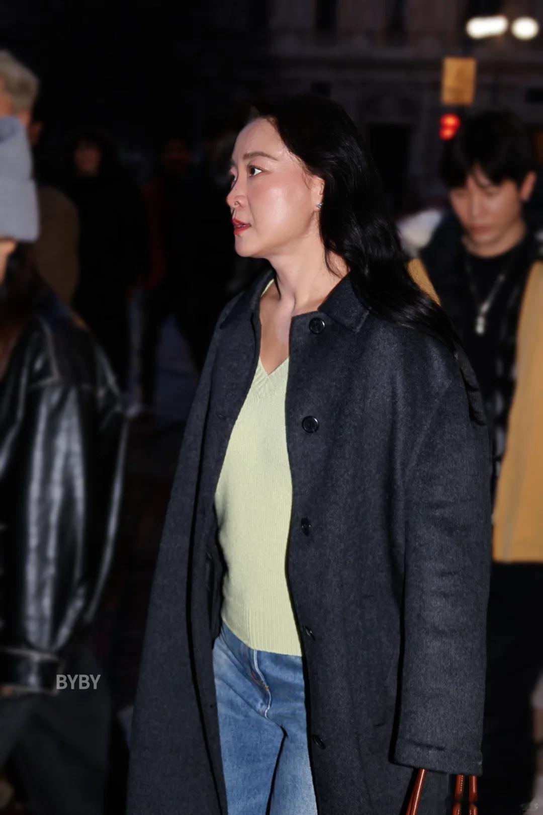 贾玲好美啊 贾玲时装周生图，好美啊！ 