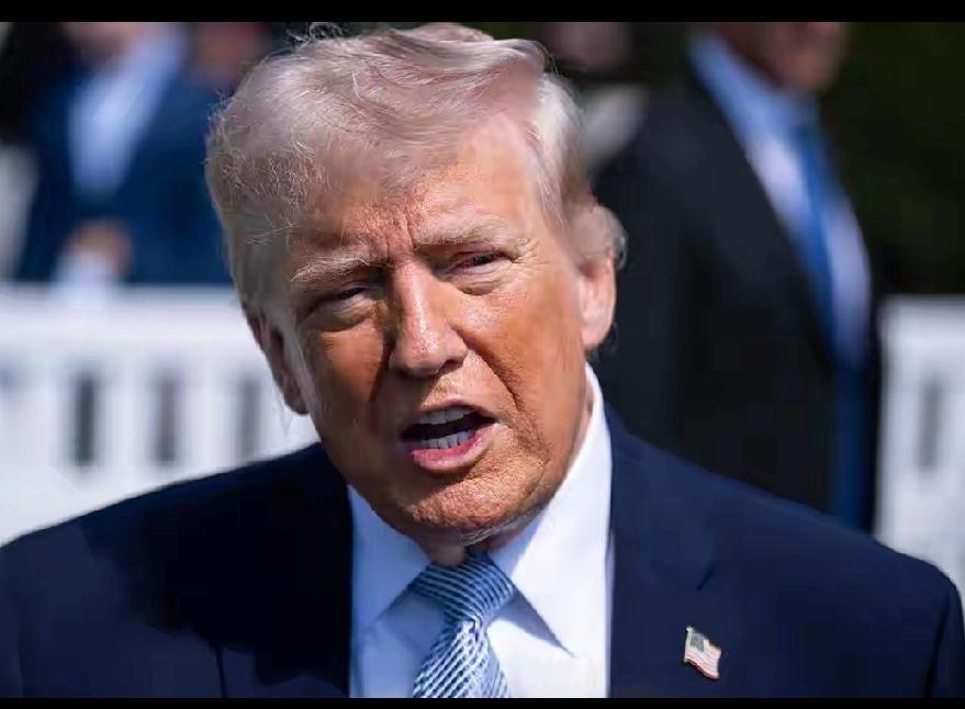 特朗普公然勒索国际社会，其强盗面目暴露无遗！
就在美伊谈判结束不久，万斯谈判团队