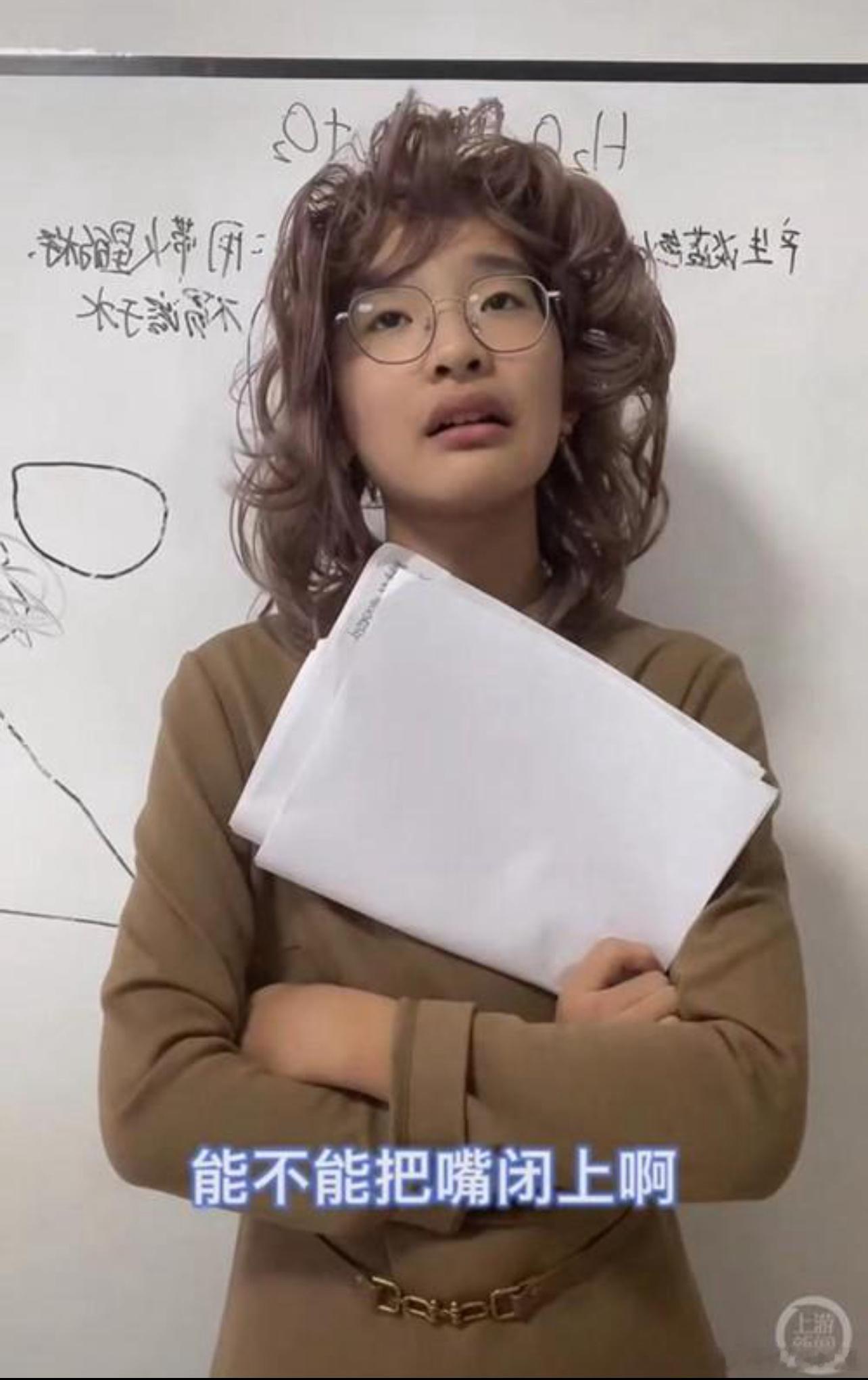 波士顿大学回复钟美美早年看过很多钟美美这孩子的视频在模仿人物方面这孩子绝对有天赋