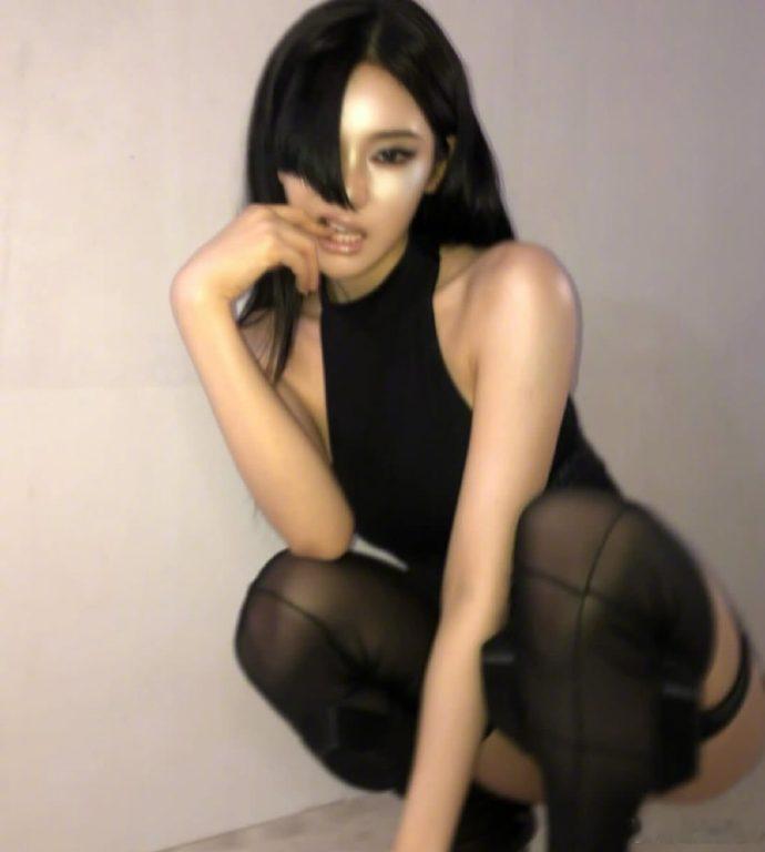 宁艺卓翻牌粉丝修的图宁艺卓发了粉丝修的图，羡慕被翻牌了！宁艺卓发了粉丝修的图