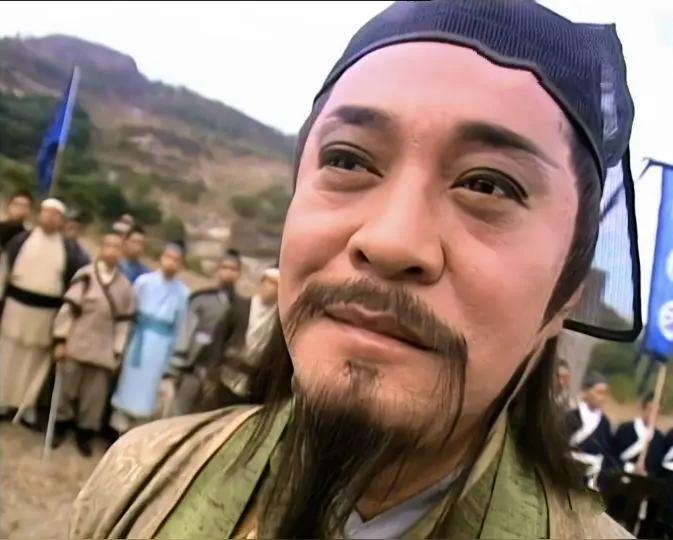 一个凡人倘若开始幻想不朽，超凡入圣，那么大概率很容易塌房的！不说凡人，就算是类似