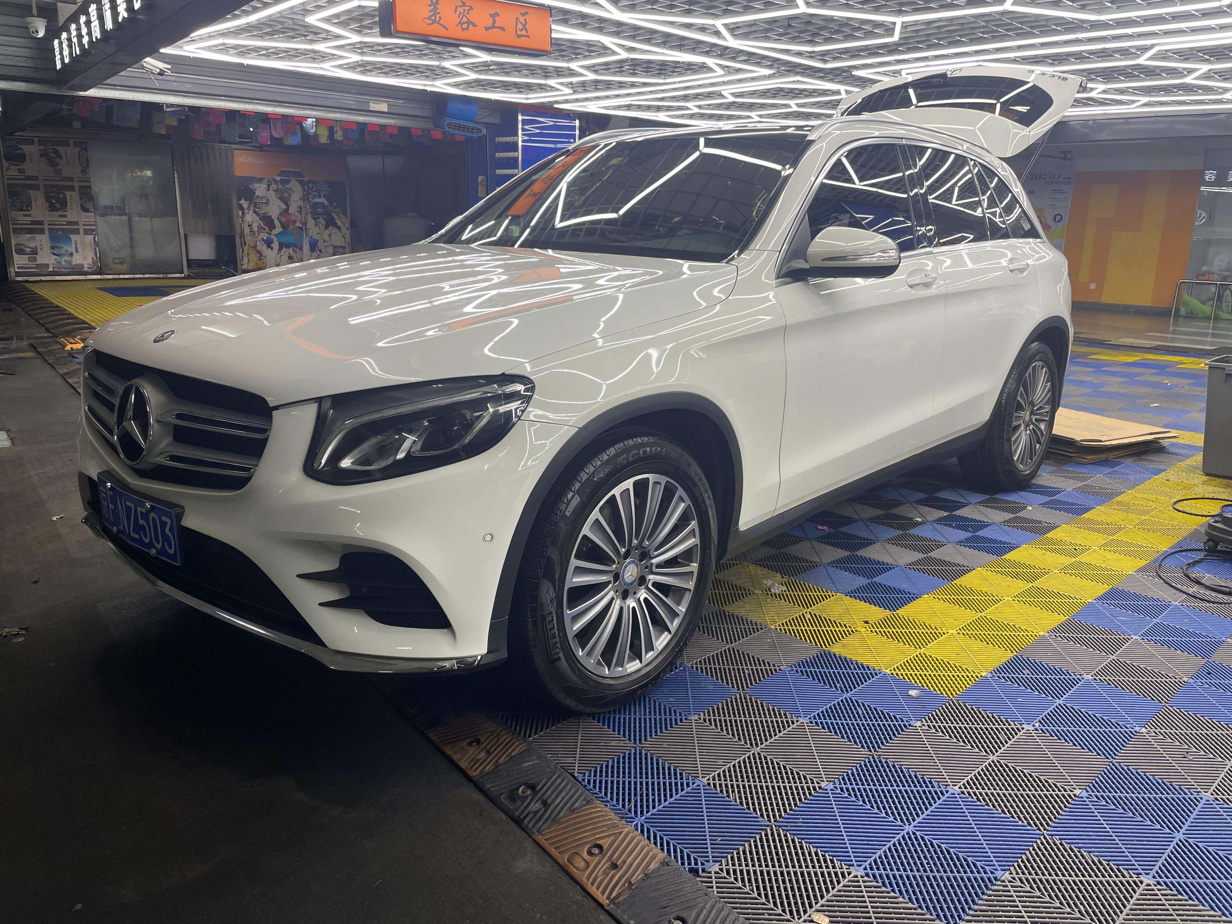 2017年到现在56000公里、GLC 260动感！里里外外来个精洗、这些年它算