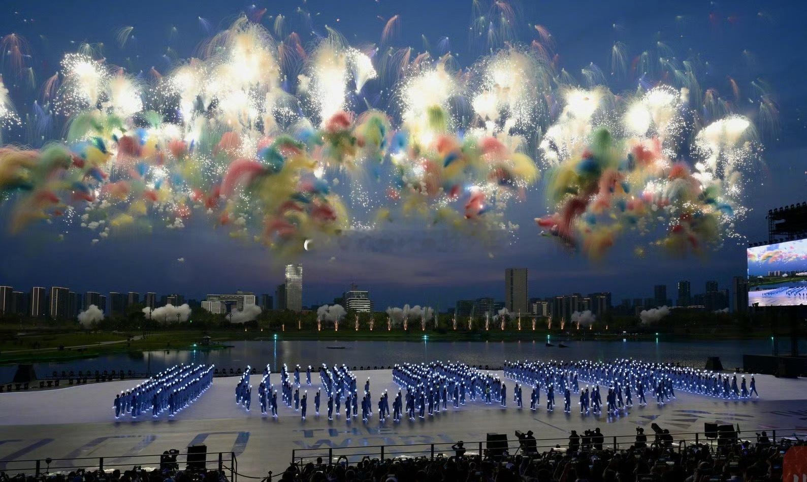世运会开幕式祝福成都市运会圆满举办[锦鲤附体] ​​​