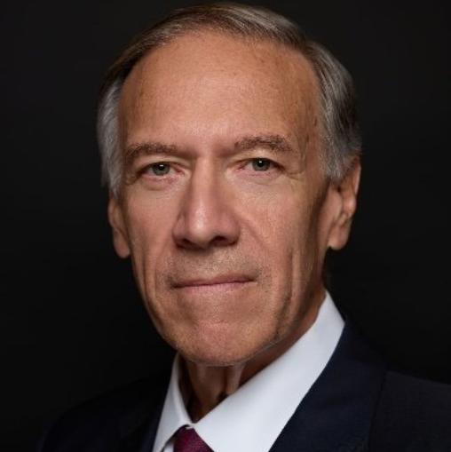 美国前国务卿蓬佩奥今天（北京时间4月7日）发文写道：“中国现在正在拿我们军人的生