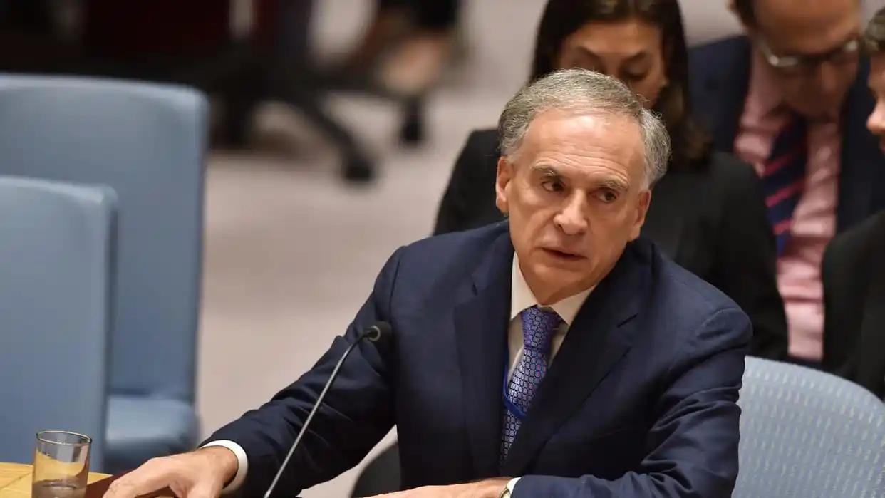 谁能想象，战火竟然会蔓延到无辜的孩子身上，连小学都没能幸免！联合国秘书长个人特使