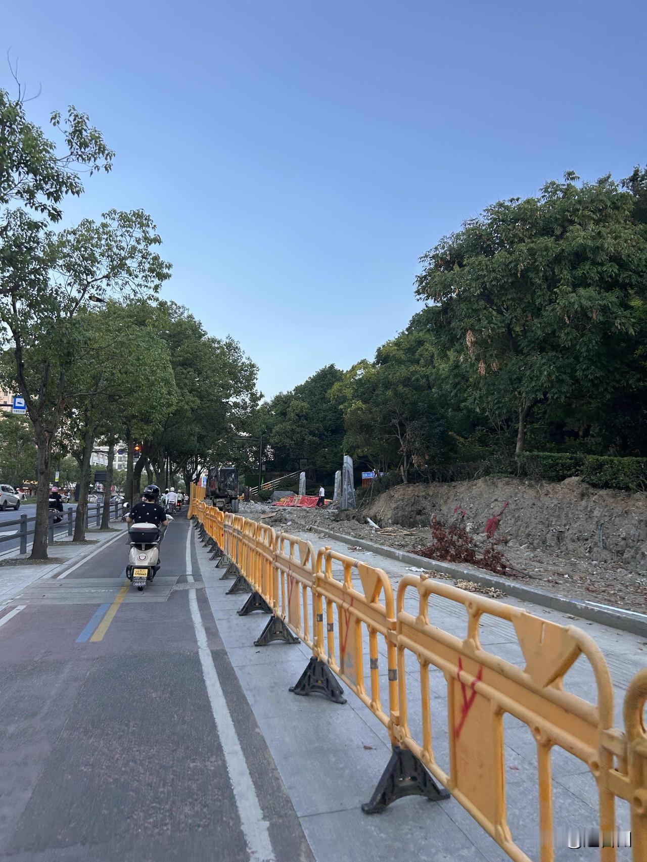 5分钟跨江通行！解放路过江隧道建成后，大桥拥堵会彻底消失吗？

解放路过江隧道是