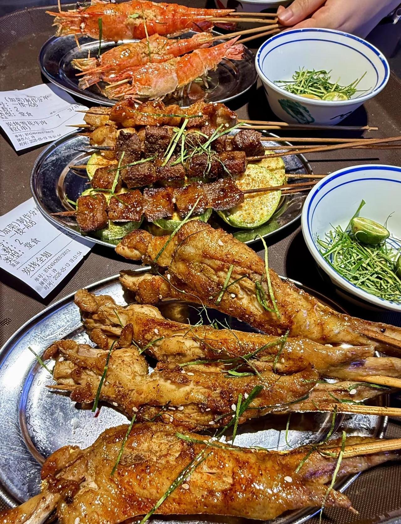 广州top1好吃的柠檬叶蜜汁烧烤。广州美食 蜜汁烧烤 广州美食攻略 走街串巷找美