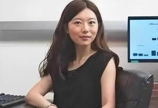 “我宁愿在美国住下水道，翻垃圾！也不回中国！”谁能想到，曾说出这句话的人，竟然是