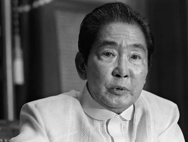 1986年2月22日，发生的‌菲律宾二月革命‌（又称“人民力量革命”）是一场非暴