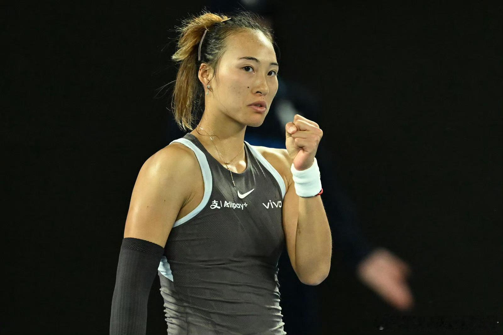 🟣WTA1000迪拜2月19日赛程15:00 🇨🇳郑钦文vs🇺🇸斯特恩