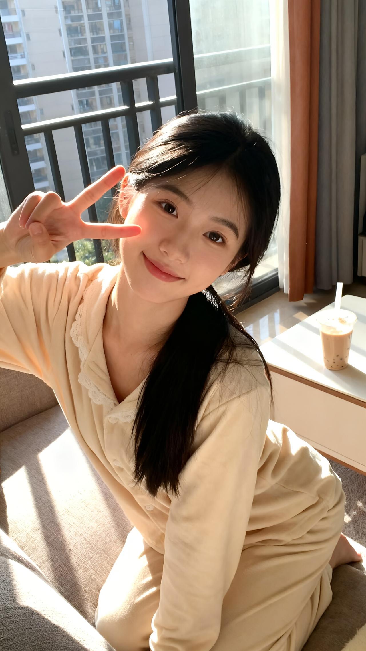 又纯又欲的女生，究竟有多招人喜欢分享你相册里最近的一张照片 摄影时如何拍出干净的