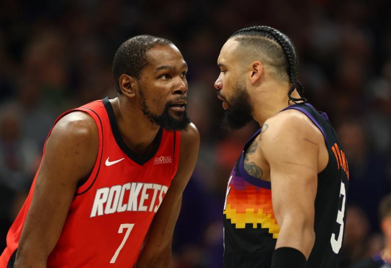 NBA季后赛，太阳在主场以109-121不敌雷霆。至此，今年季后赛的第二记0-3