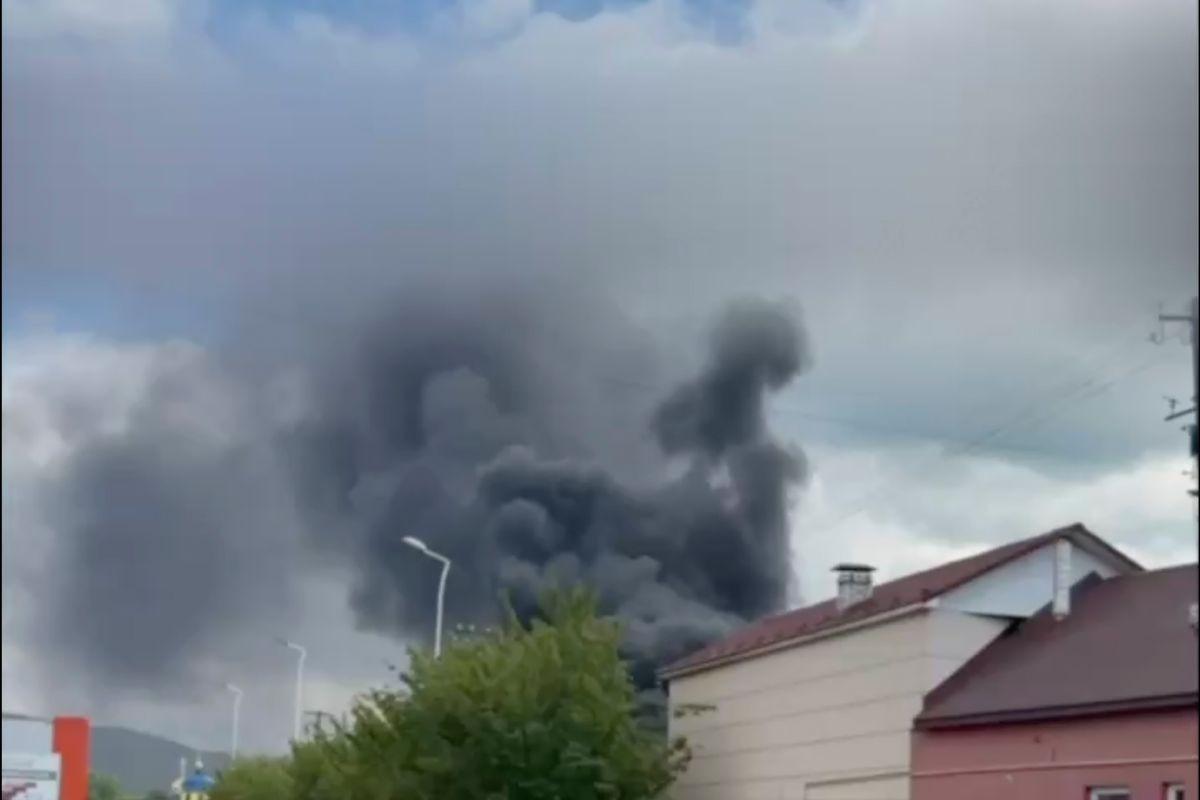 【波兰无人机引发爆炸，北约紧急出动战机支援欧洲】据英媒报道，当地时间5月13日，