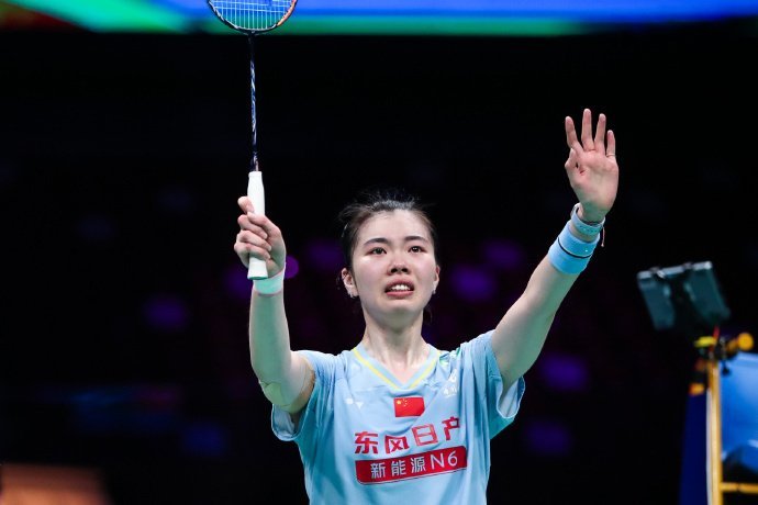 高昉洁发长文告别赛场22年坚守，从巅峰到重伤再重返，高昉洁的职业生涯满是坚韧 。