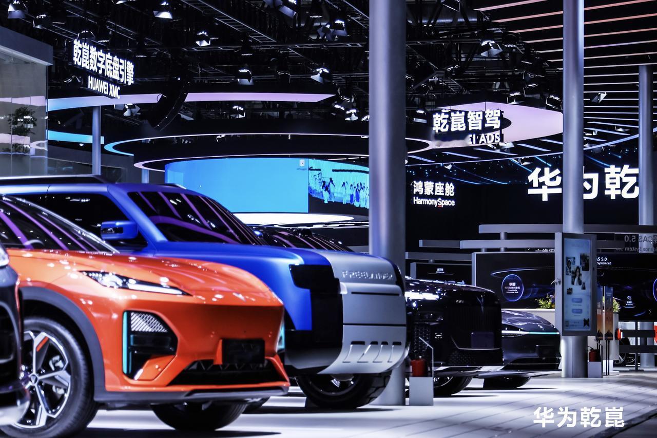 《神行者重返车坛：奇瑞×捷豹路虎新品牌，全系标配华为ADS 5.0》
神行者这个