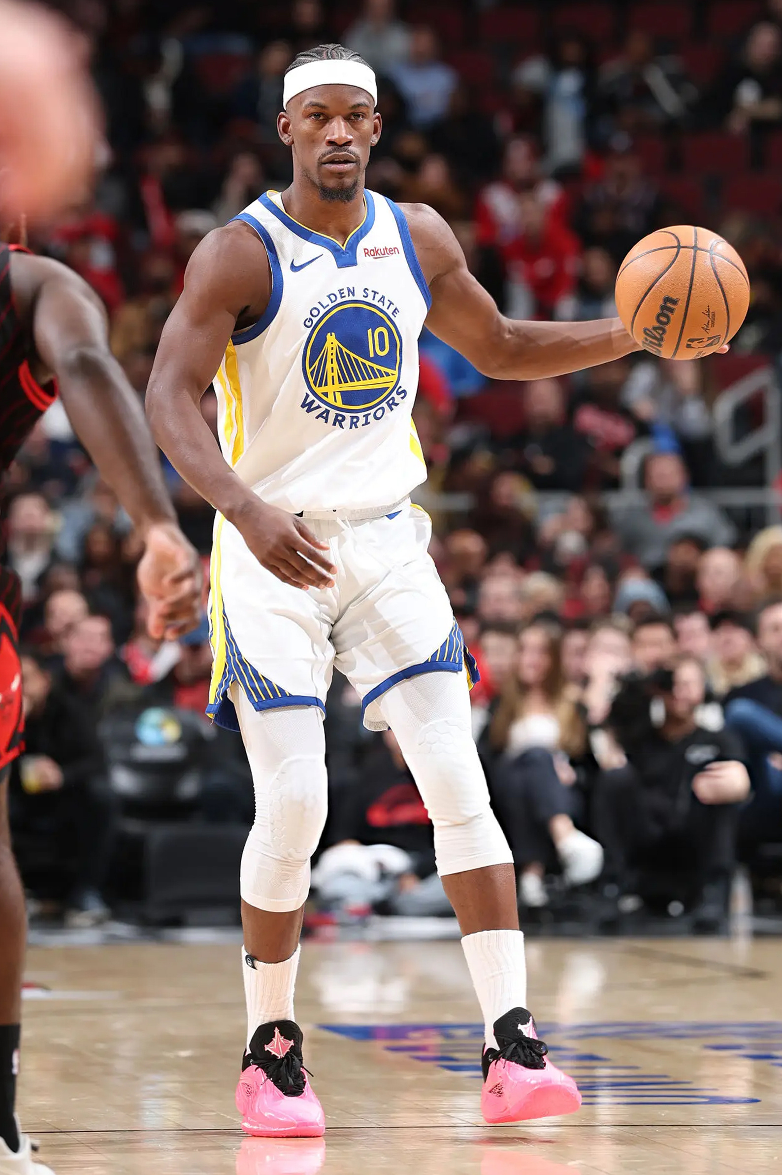 吉米·巴特勒 · 李宁 JB4 X2登场29分钟 10投5中 三分球2投2中19