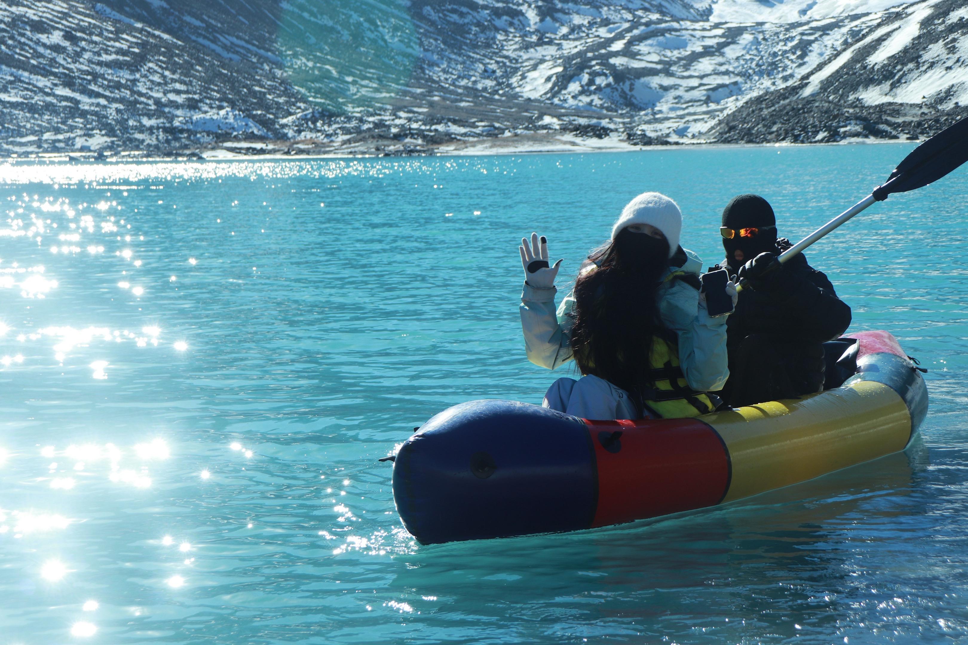 也就一个人去爬了座雪山🏔️ 全程42公里爬了24 爬不动了 骑马18...