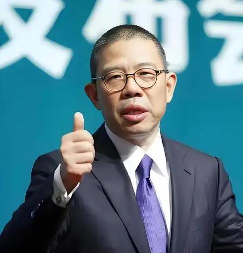 这1亿元，真正“砸醒”了谁？
 
2025年11月22日，浙江诸暨市教育大会现场