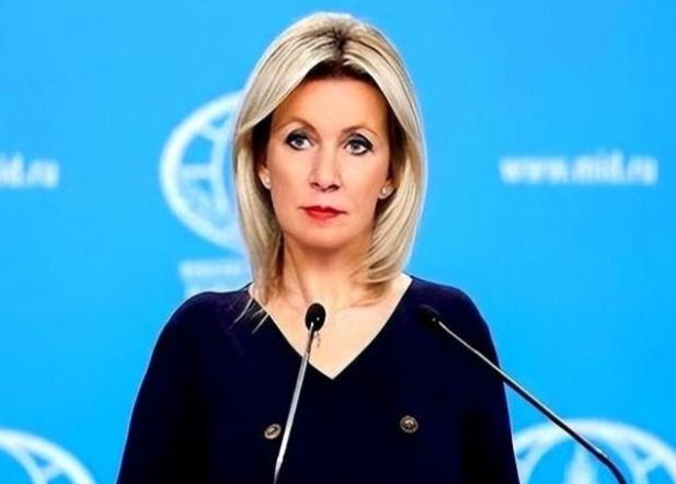 俄罗斯走了一步让所有人都没想到的棋！
它没有搞军事演习，也没放狠话，而是做了一件