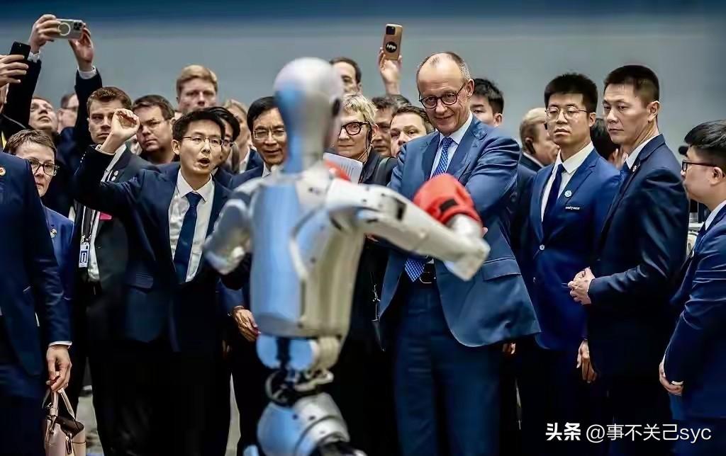 在德国联邦议院的一场政府质询会议上。有议员焦虑痛批德国经济:每四个工作岗位，就有