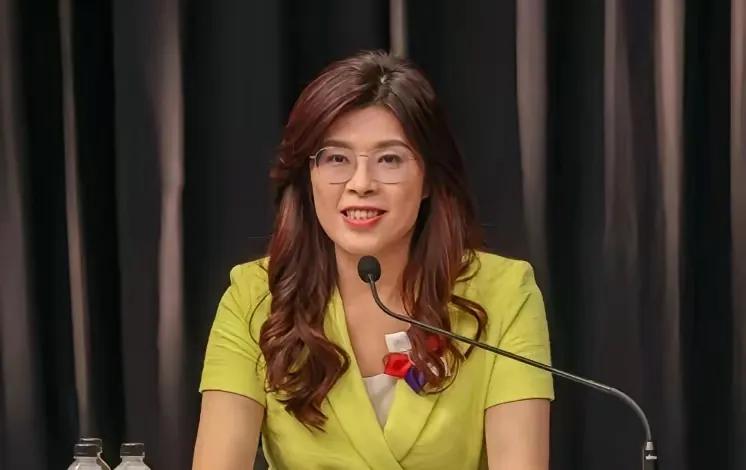 云南文山1男子，因生意失败被妻子抛弃。3年后，他东山再起，谁料，却因意外导致高位