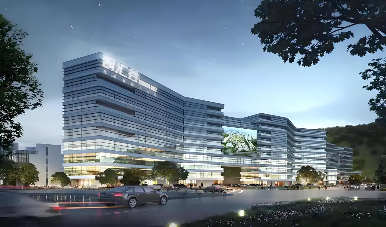 盘活沉淀资产确实刻不容缓，就说前几年投资的产业园区，好多都闲置或关门了。其实产业