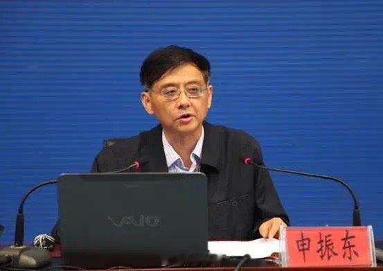 私自阅看有严重政治问题的书籍 ​​​