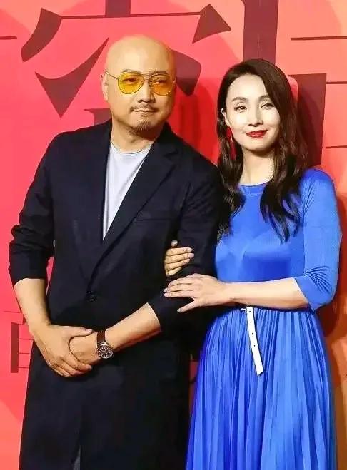 徐导越来越年轻，妻子陶红却显老了，影视界的一对才子佳人，都靠自己的实力奏响名气。