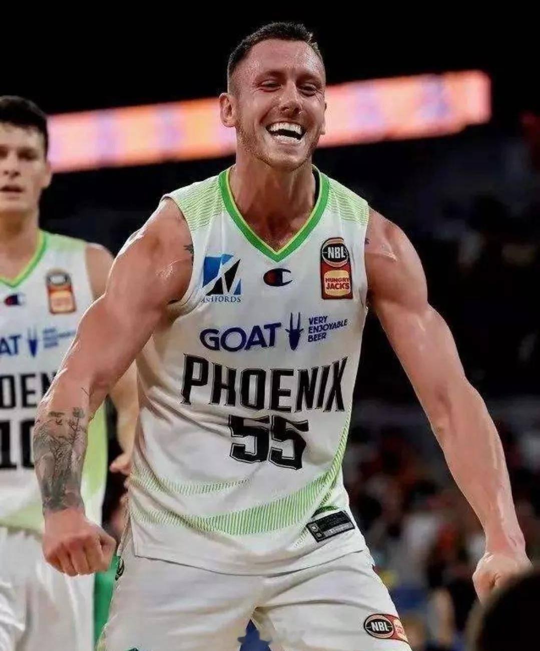 克里克注册#cba炫时刻##新疆男篮##小卢篮球世界# ​​​