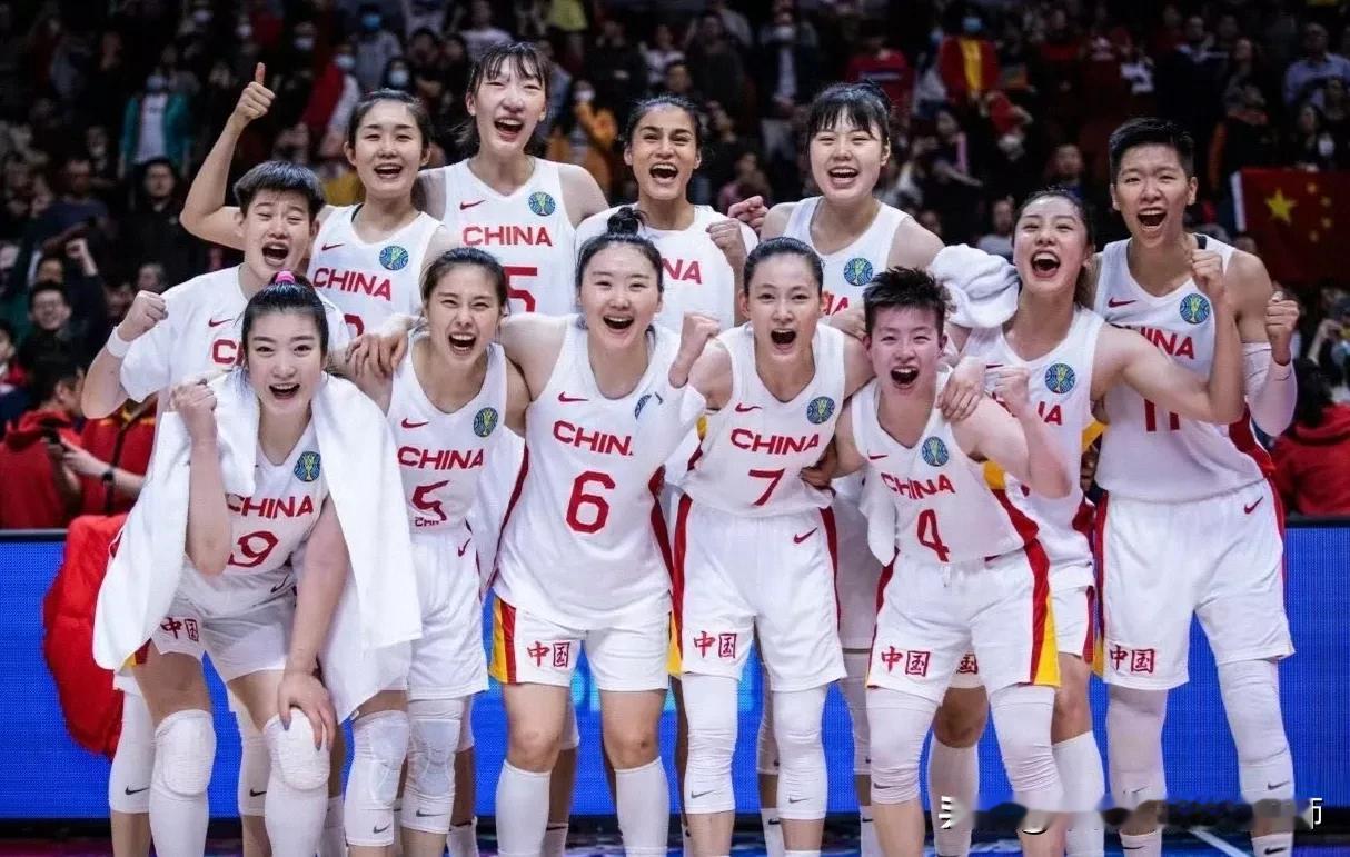 实话实说，女篮的留洋潮来的还是太晚了！
陈明伶和杨舒予加盟澳大利亚墨尔本老虎队，