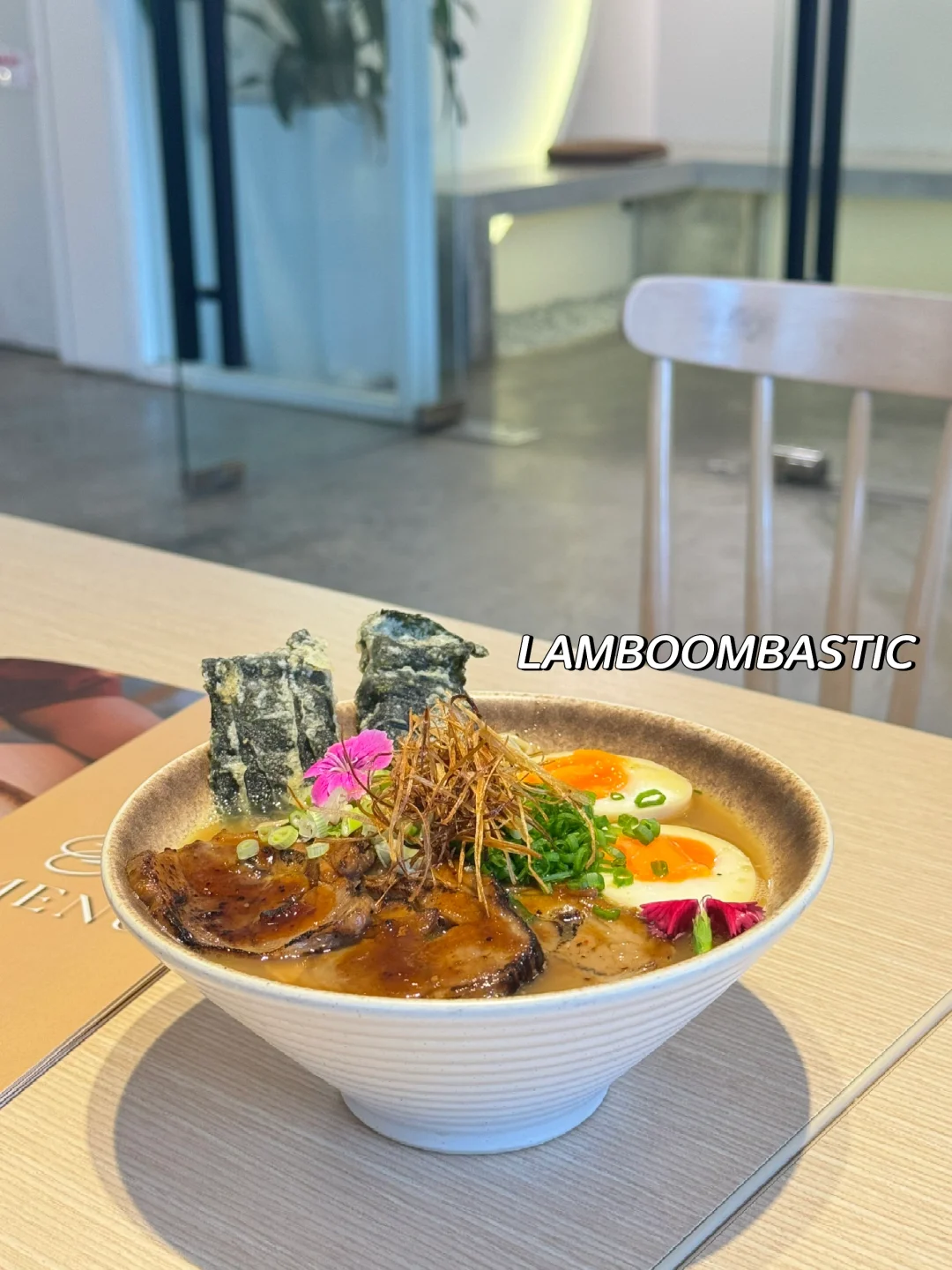 网红餐厅CC BY MEL 🍽️💓